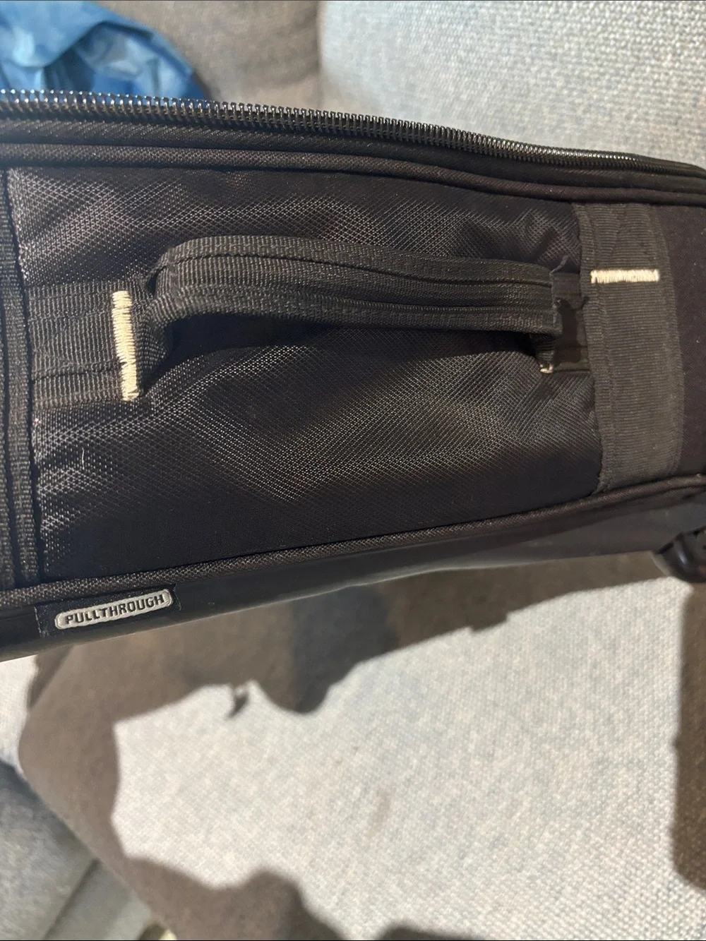 Ogio pull through travel bag